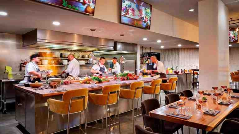 Restaurants in palm city